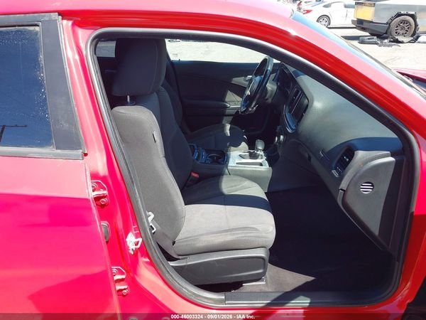2016 DODGE CHARGER SXT — I5