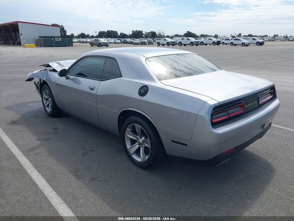 2016 DODGE CHALLENGER SXT — I3