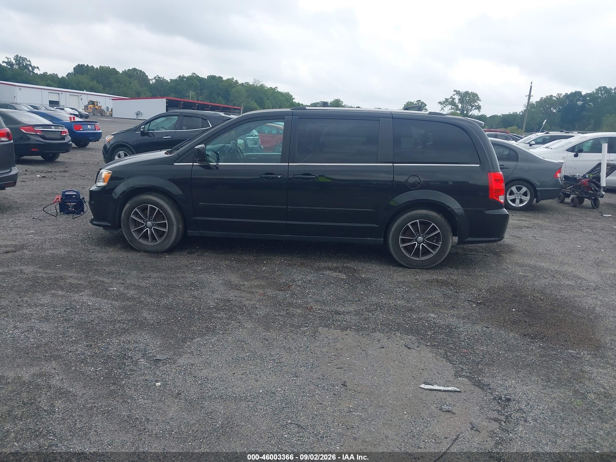 2017 DODGE GRAND CARAVAN SXT