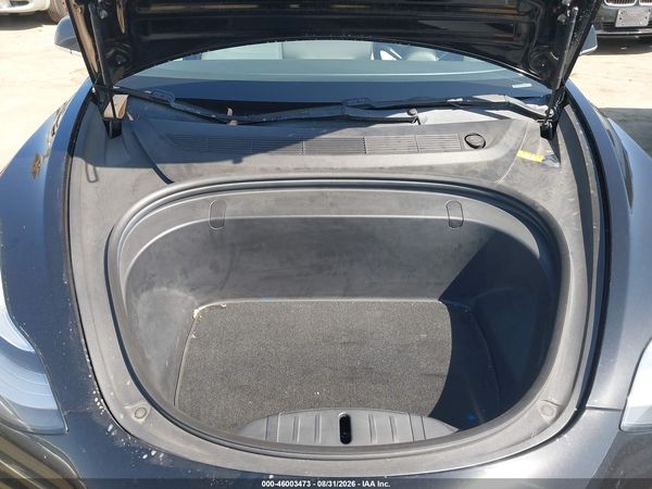 2018 TESLA MODEL 3 LONG RANGE/PERFORMANCE — I10