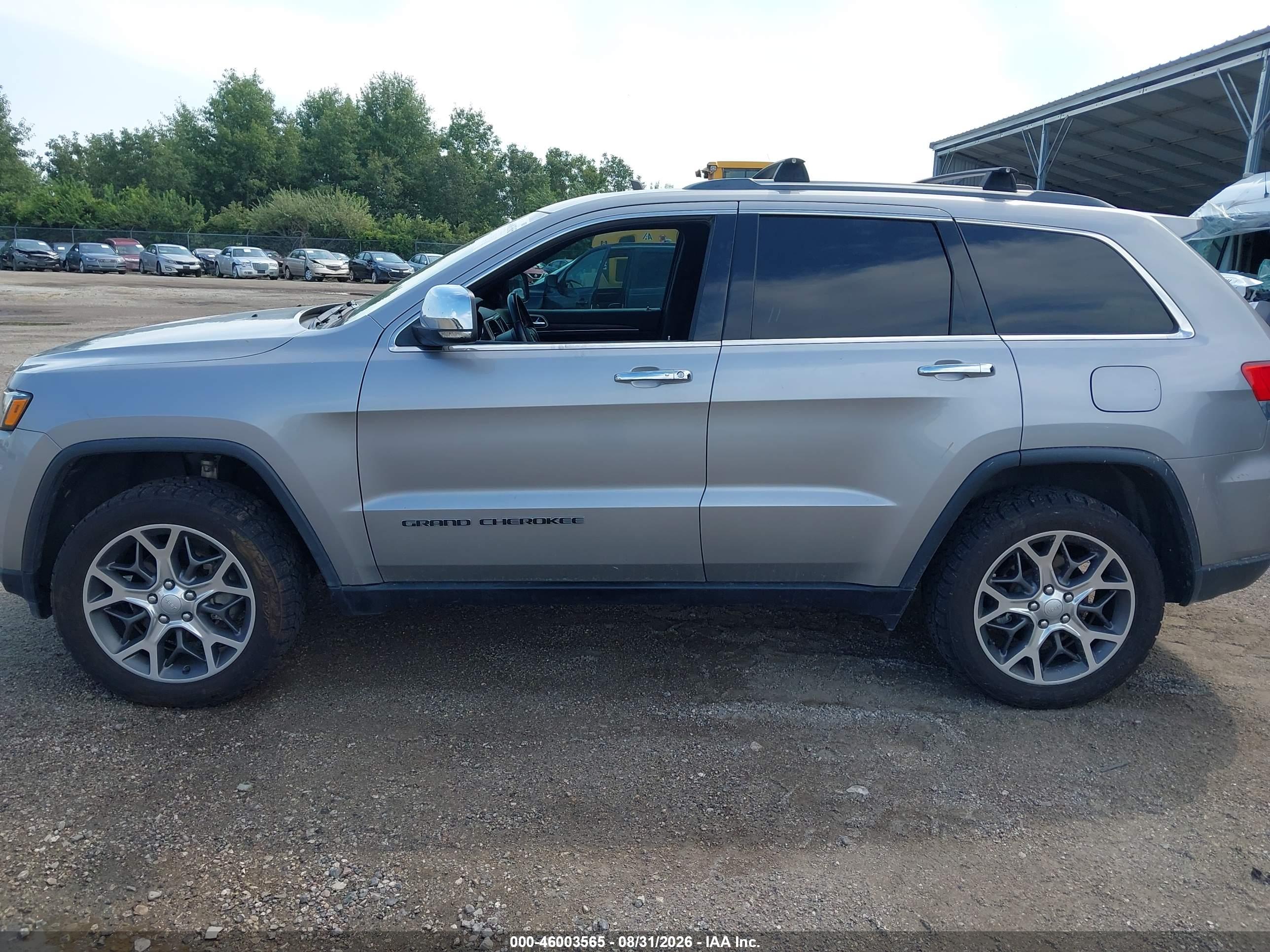 2017 JEEP GRAND CHEROKEE LIMITED 4X4
