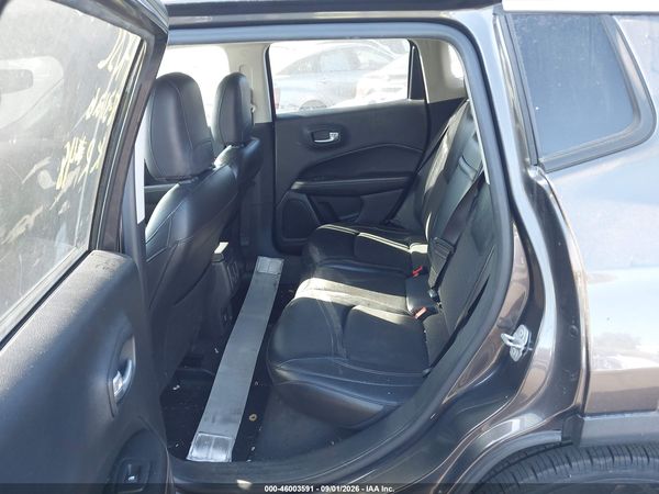2018 JEEP COMPASS LATITUDE — I8