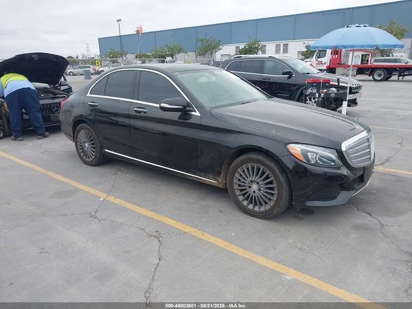 2015 MERCEDES-BENZ C 300 LUXURY 4MATIC — I1
