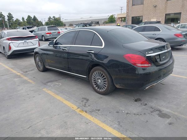 2015 MERCEDES-BENZ C 300 LUXURY 4MATIC — I3