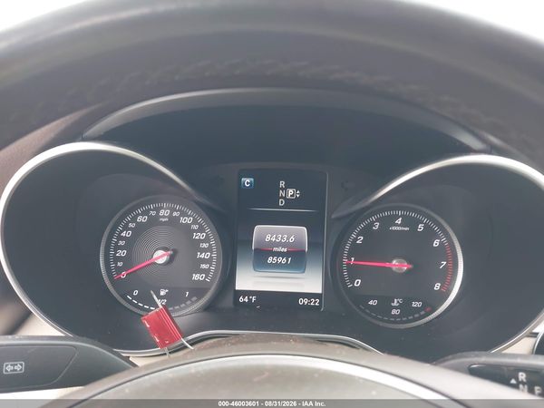 2015 MERCEDES-BENZ C 300 LUXURY 4MATIC — I7