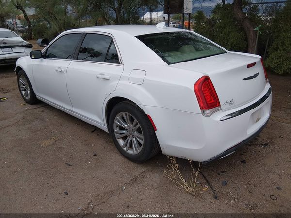 2015 CHRYSLER 300 LIMITED — I3