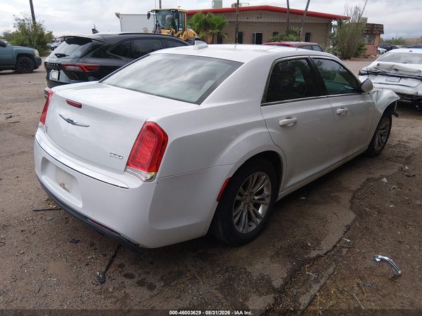 2015 CHRYSLER 300 LIMITED — I4