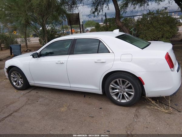 2015 CHRYSLER 300 LIMITED — I117