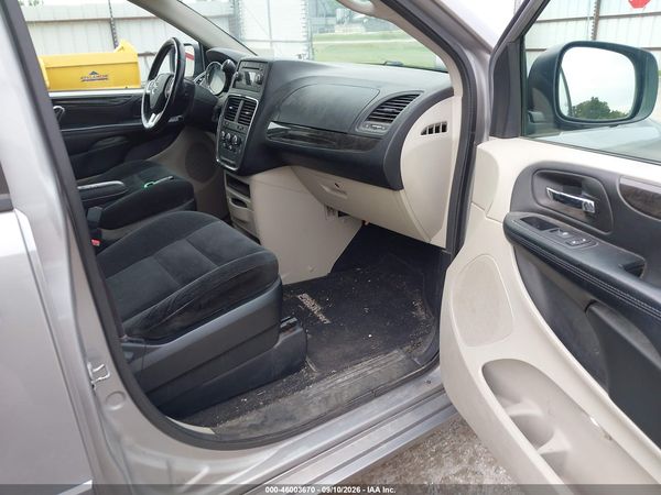 2017 DODGE GRAND CARAVAN SE — I5