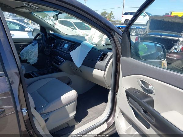 2016 KIA SEDONA LX