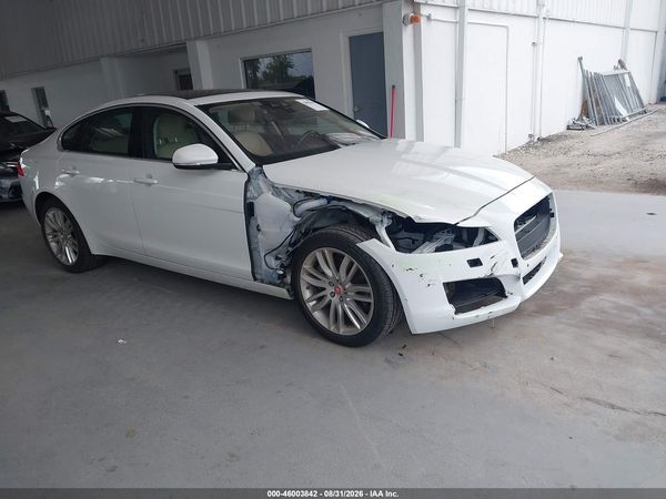 2019 JAGUAR XF 30T PRESTIGE — I1