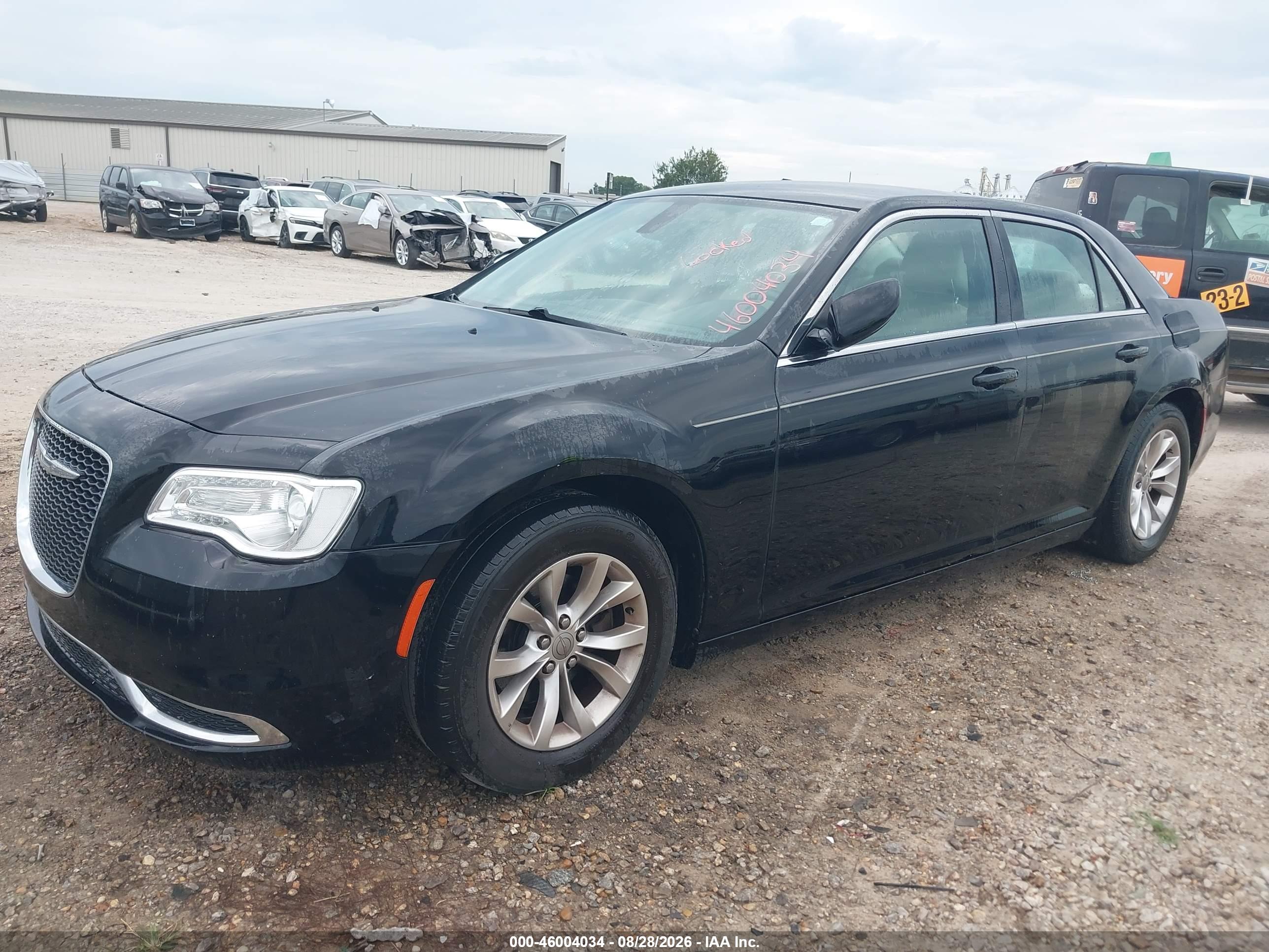 2015 CHRYSLER 300 LIMITED — I2
