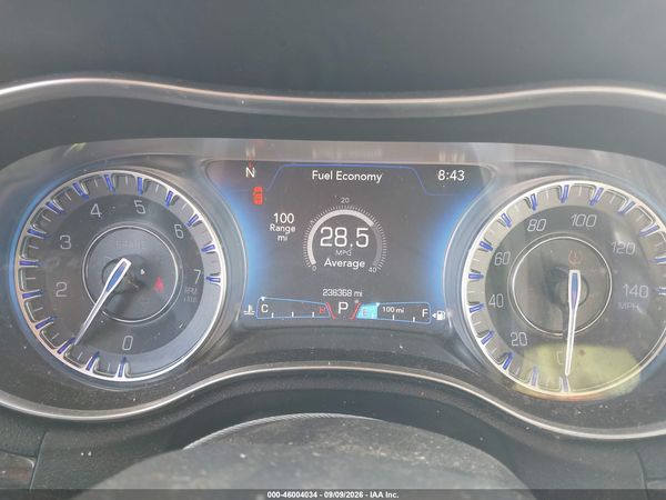 2015 CHRYSLER 300 LIMITED — I7