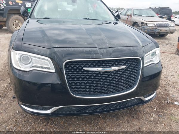 2015 CHRYSLER 300 LIMITED — I115