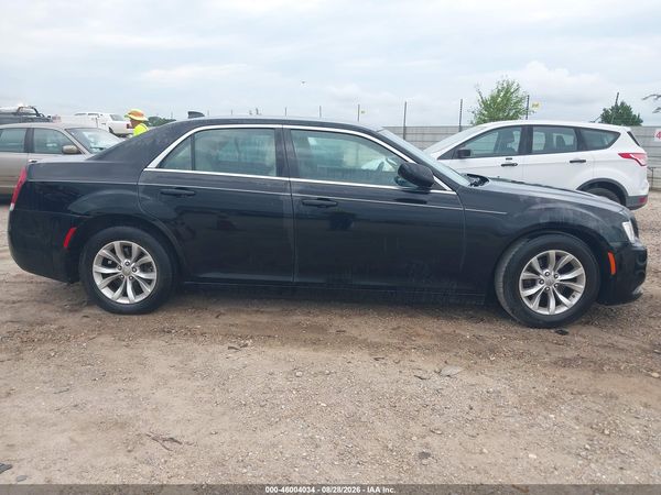 2015 CHRYSLER 300 LIMITED — I116