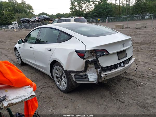 2022 TESLA MODEL 3 — I3