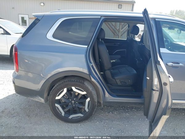 2023 KIA TELLURIDE S — I8