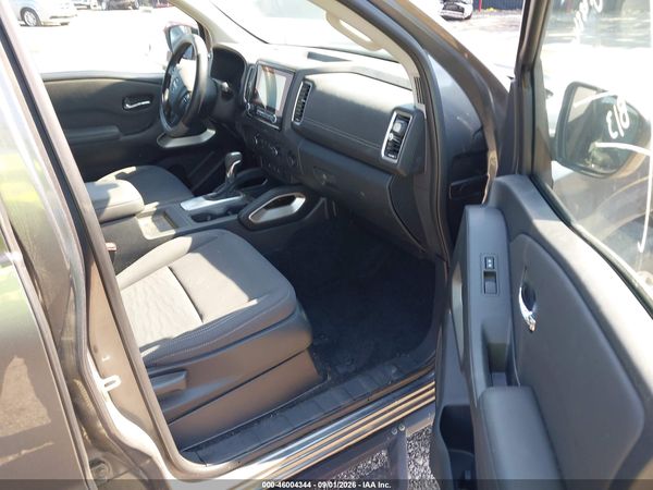 2022 NISSAN FRONTIER SV 4X2 — I5