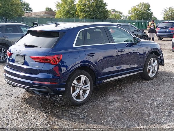 2021 AUDI Q3 — I4