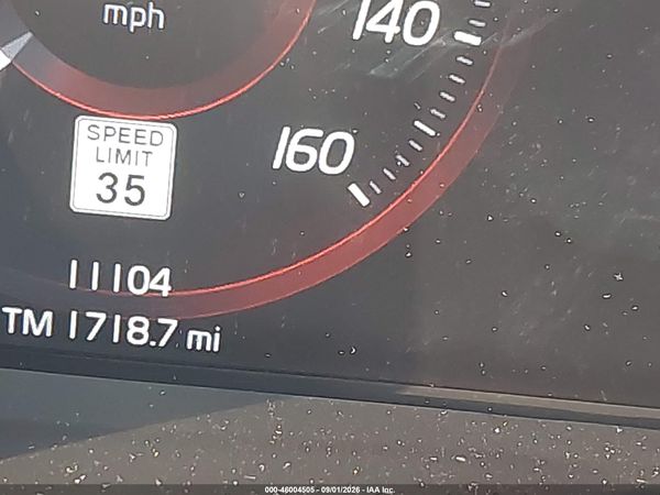 2020 VOLVO XC40 T5 MOMENTUM