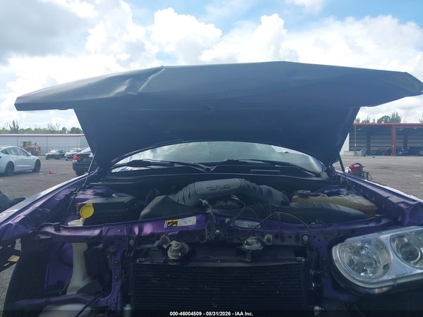 2013 DODGE CHALLENGER R/T CLASSIC — I10