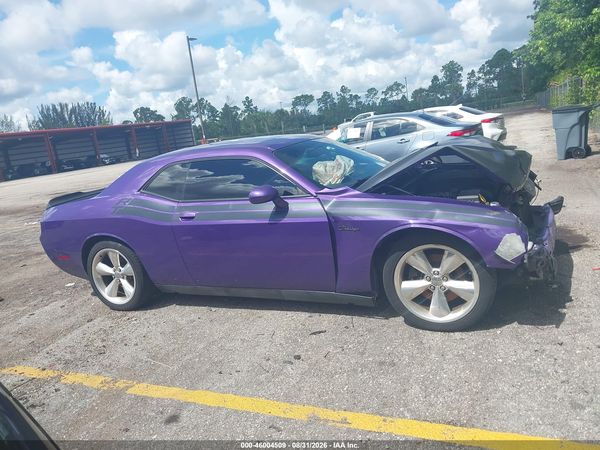 2013 DODGE CHALLENGER R/T CLASSIC — I116