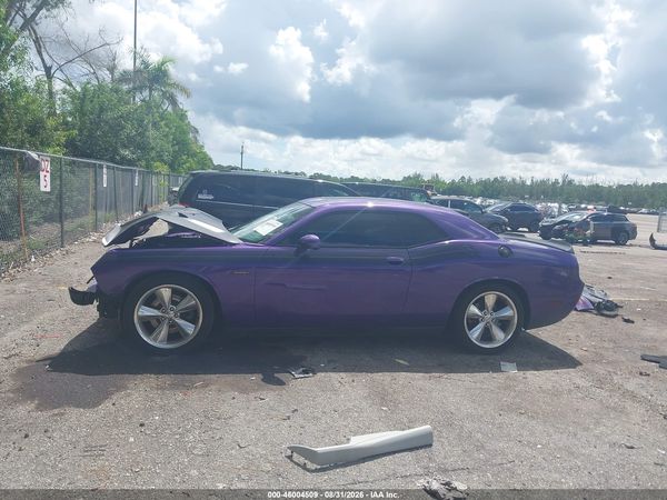 2013 DODGE CHALLENGER R/T CLASSIC — I117