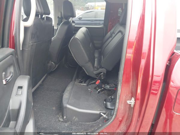 2024 NISSAN FRONTIER SL 4X4