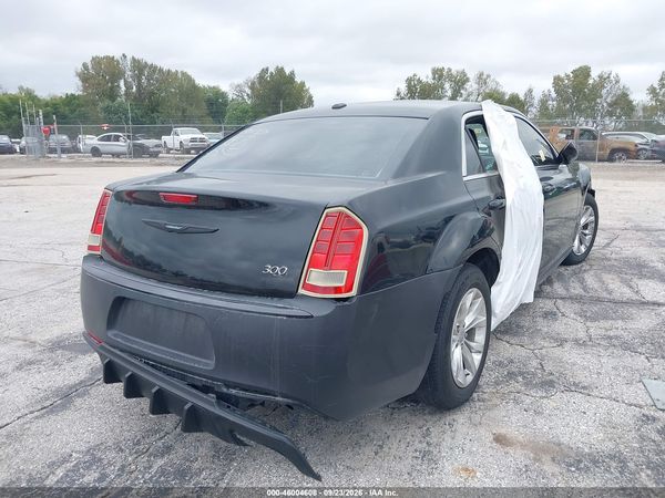 2012 CHRYSLER 300 LIMITED — I4