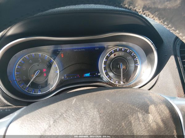 2012 CHRYSLER 300 LIMITED — I7