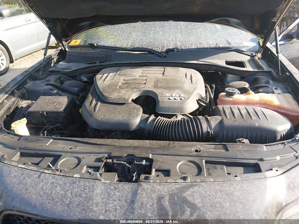 2012 CHRYSLER 300 LIMITED — I10