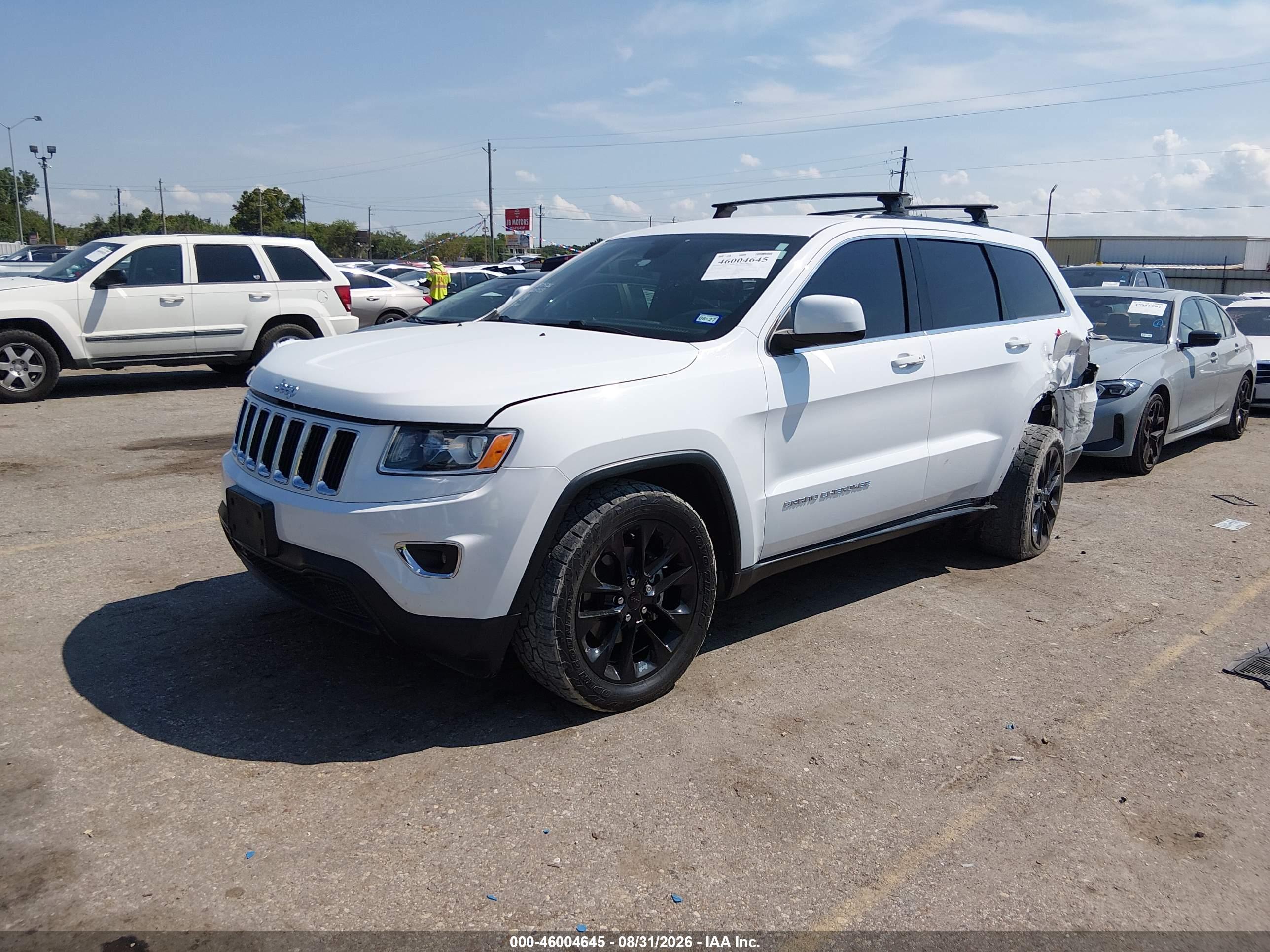 2016 JEEP GRAND CHEROKEE LAREDO — I2