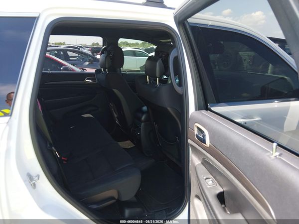 2016 JEEP GRAND CHEROKEE LAREDO — I8