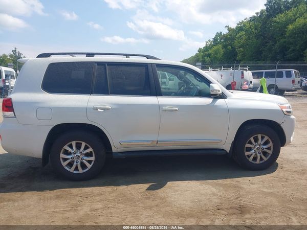 2019 TOYOTA LAND CRUISER V8