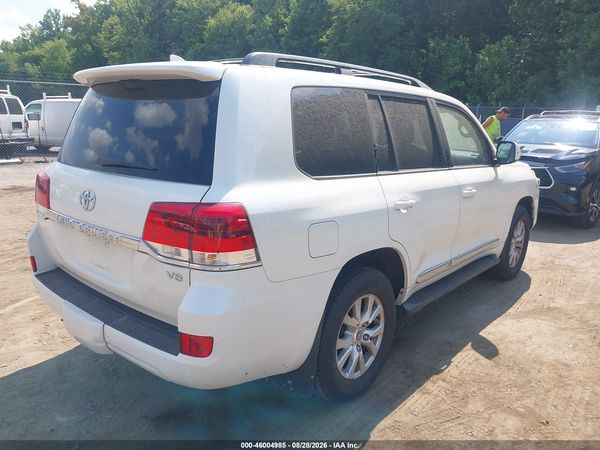 2019 TOYOTA LAND CRUISER V8