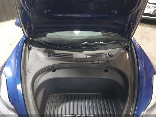 2022 TESLA MODEL 3 REAR-WHEEL DRIVE — I10