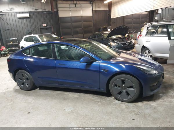 2022 TESLA MODEL 3 REAR-WHEEL DRIVE — I116