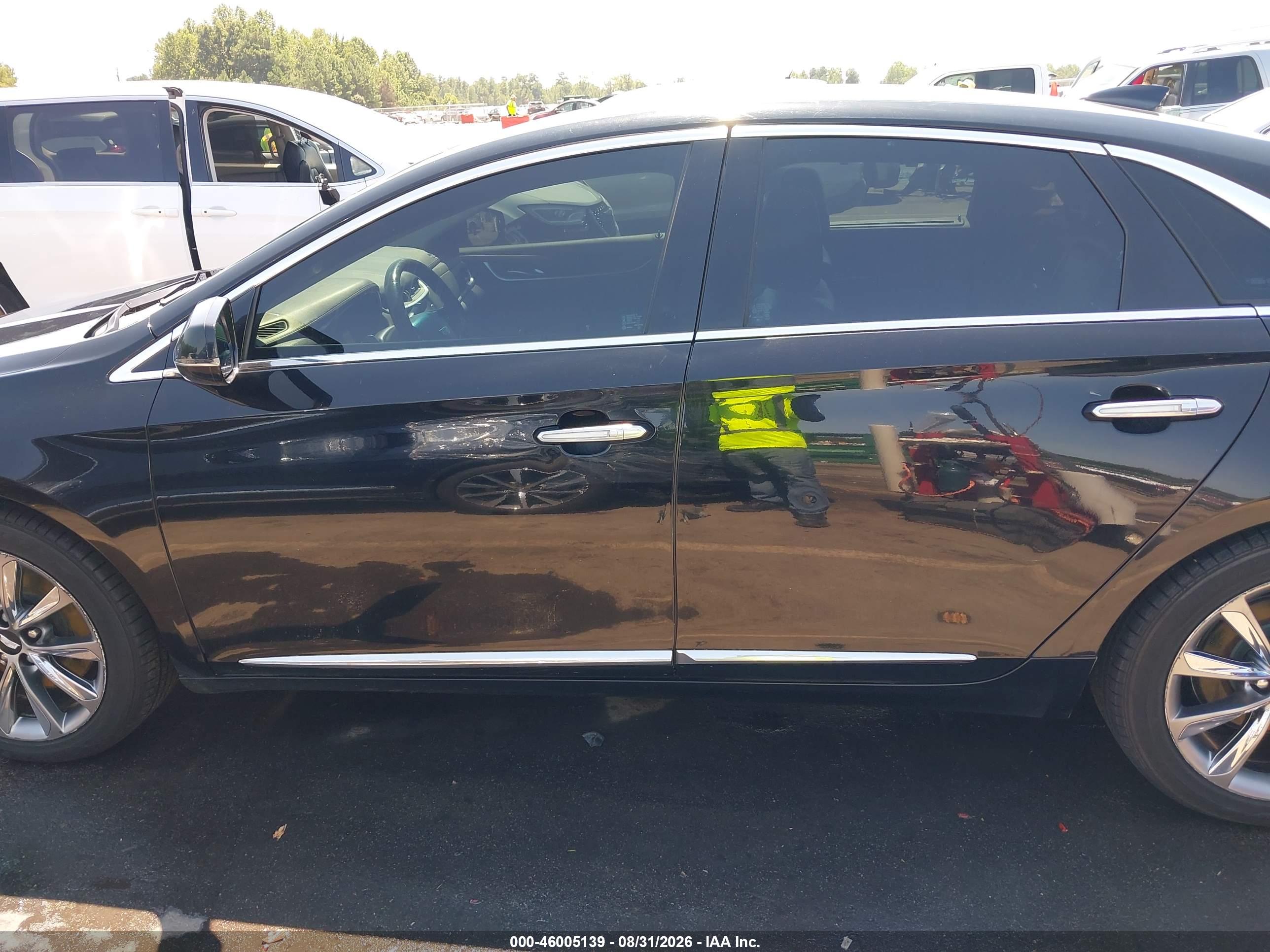 2016 CADILLAC XTS W20 LIVERY PACKAGE