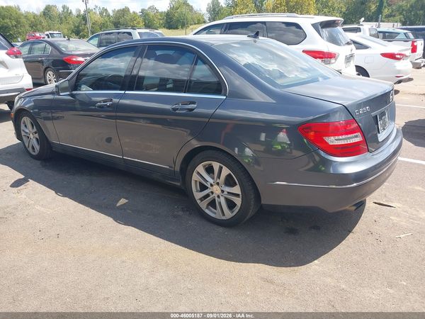 2014 MERCEDES-BENZ C 250 LUXURY — I3