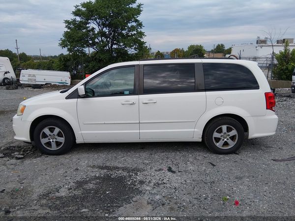 2013 DODGE GRAND CARAVAN SXT
