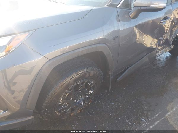 2024 TOYOTA RAV4 XLE — I153