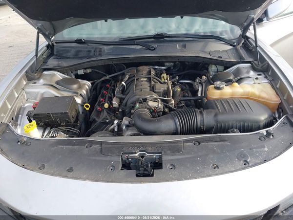 2015 DODGE CHARGER R/T — I10