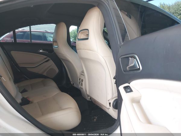 2016 MERCEDES-BENZ CLA 250 4MATIC — I8