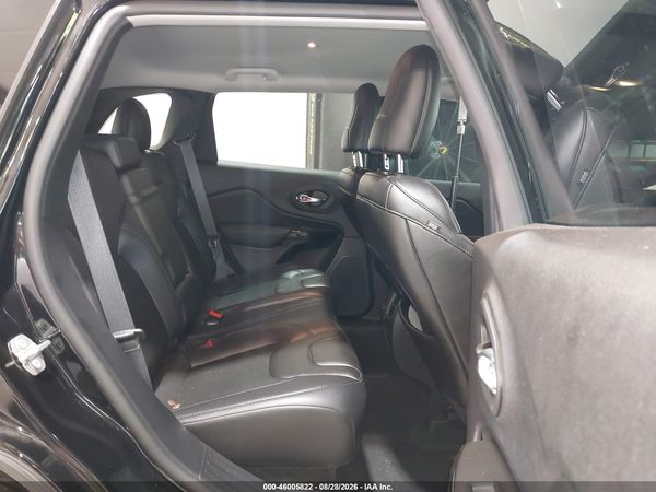 2019 JEEP CHEROKEE ALTITUDE 4X4 — I8