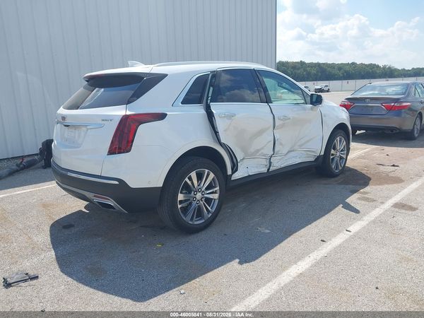 2024 CADILLAC XT5 FWD PREMIUM LUXURY — I4