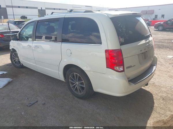 2017 DODGE GRAND CARAVAN SXT — I3