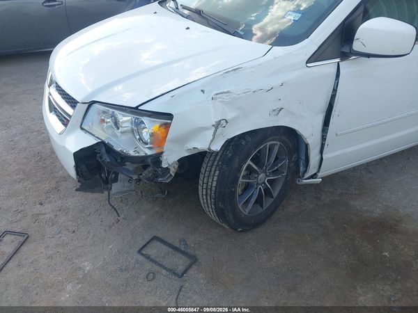 2017 DODGE GRAND CARAVAN SXT — I6