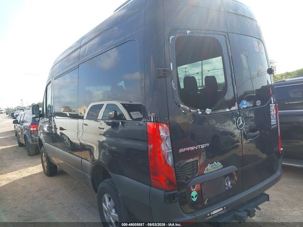 2022 MERCEDES-BENZ SPRINTER 2500 STANDARD ROOF V6 — I3