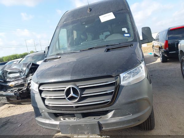 2022 MERCEDES-BENZ SPRINTER 2500 STANDARD ROOF V6 — I115