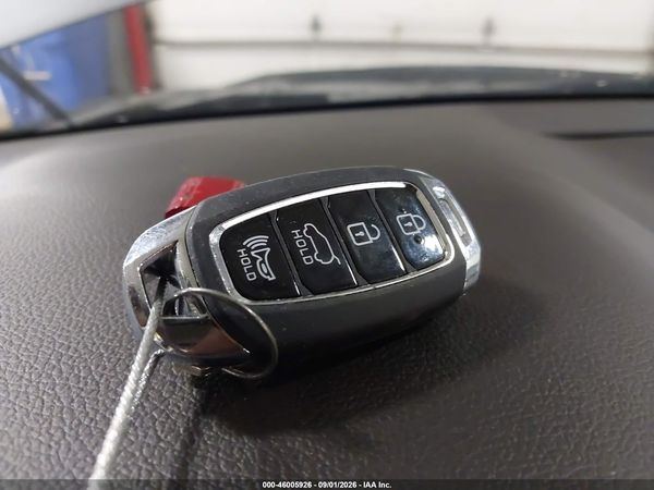 2019 HYUNDAI SANTA FE LIMITED — I11